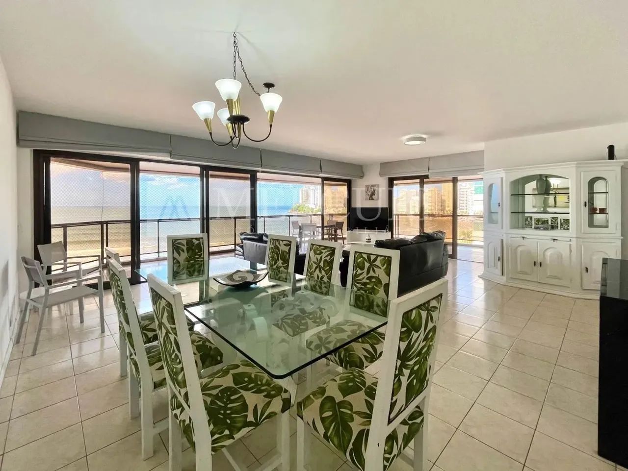 Apartamento no Guarujá, Jardim Astúrias, Vista Mar, 4 Quartos - Foto 2