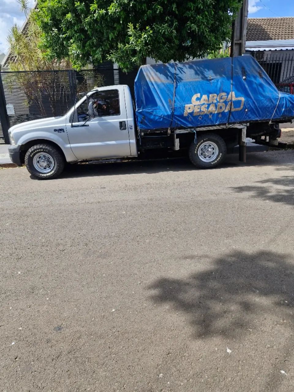 Frete e descarte de móveis em Maringá e região WhatsApp 44- *  - Foto 3