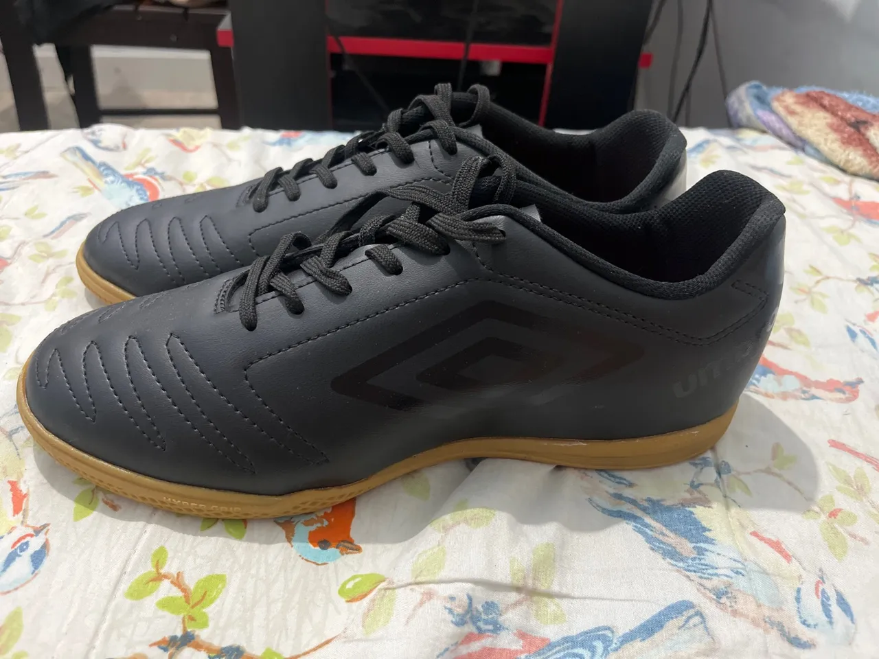 Chuteira Futsal Umbro - Conforto e Desempenho