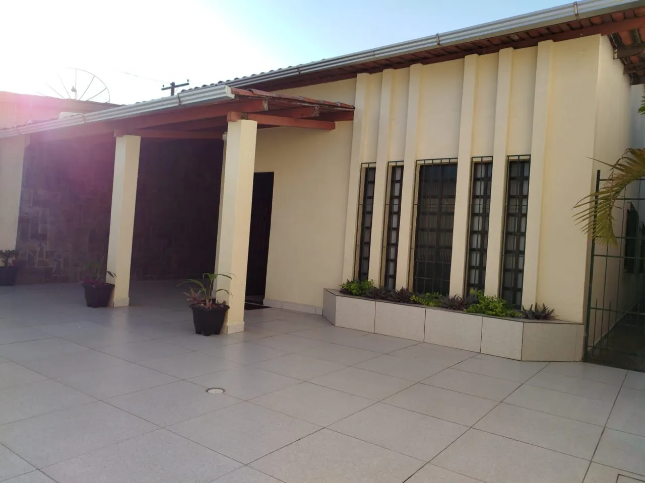 Casa Na Brasília próximo Av.Adenil Falcão