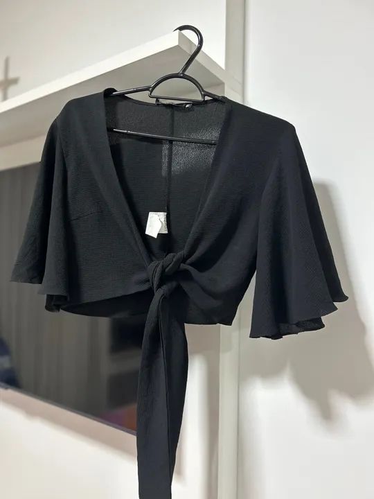 Cropped preto crepe  - Foto 2