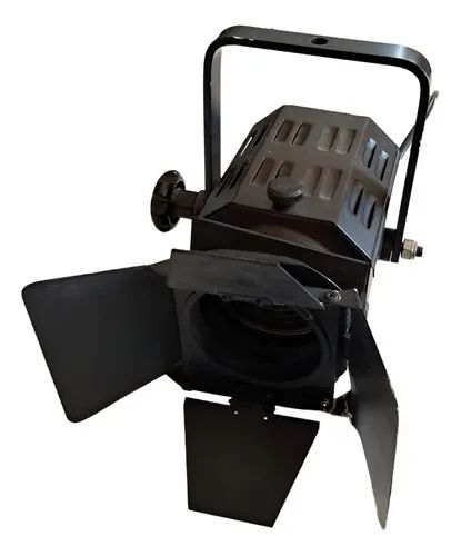 Refletor Led Fresnel 300w/220v 200w/127v Telem