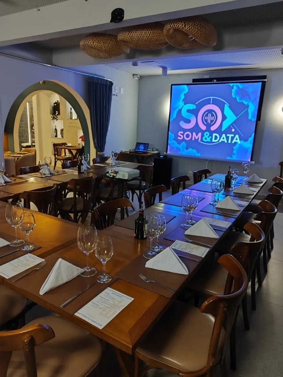 ? Aluguel de Som, Luz e Projetor para Festas e Eventos - Som&Data - Foto 4