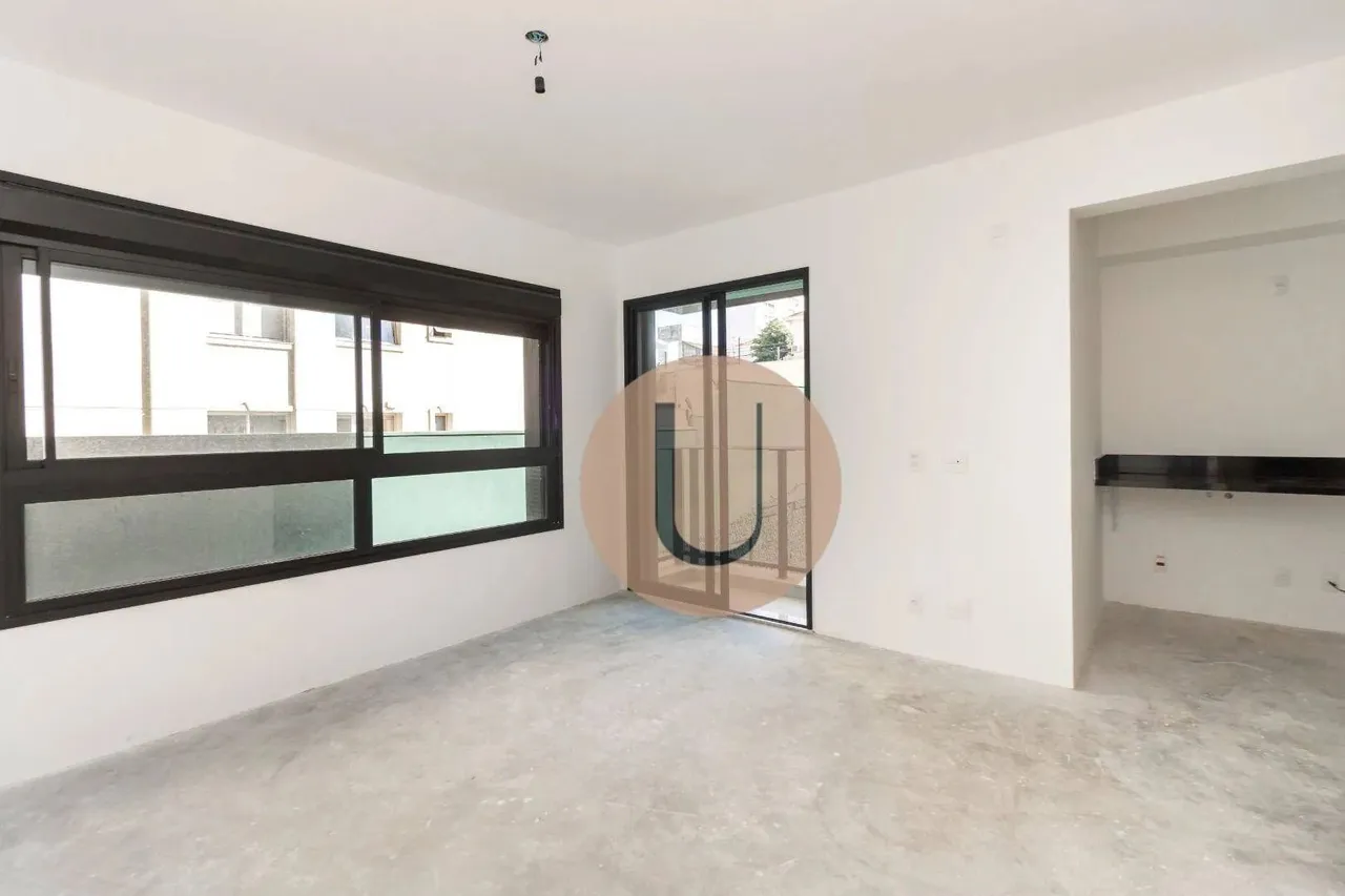 Studio com planta Inteligente, funcional e maior! Metrô Vila Madalena!