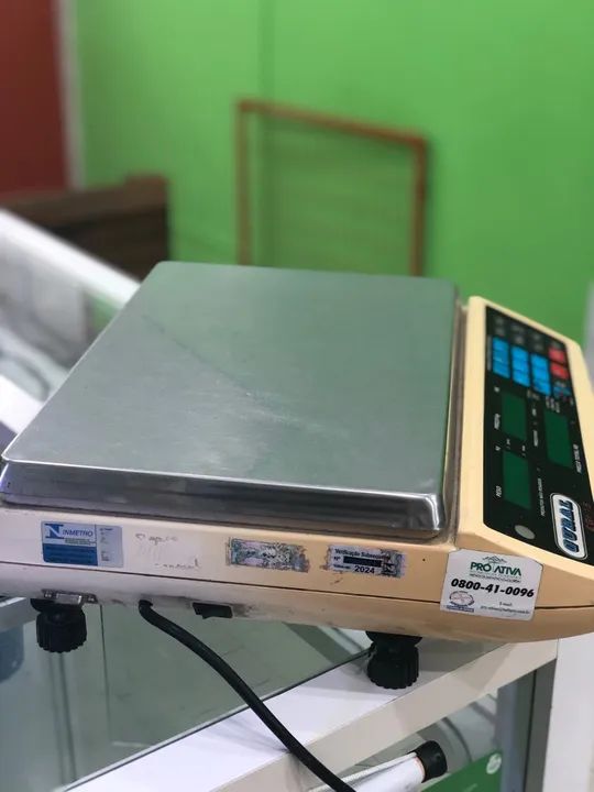 Balança eletrônica comercial Gural EGI-15 - Foto 2