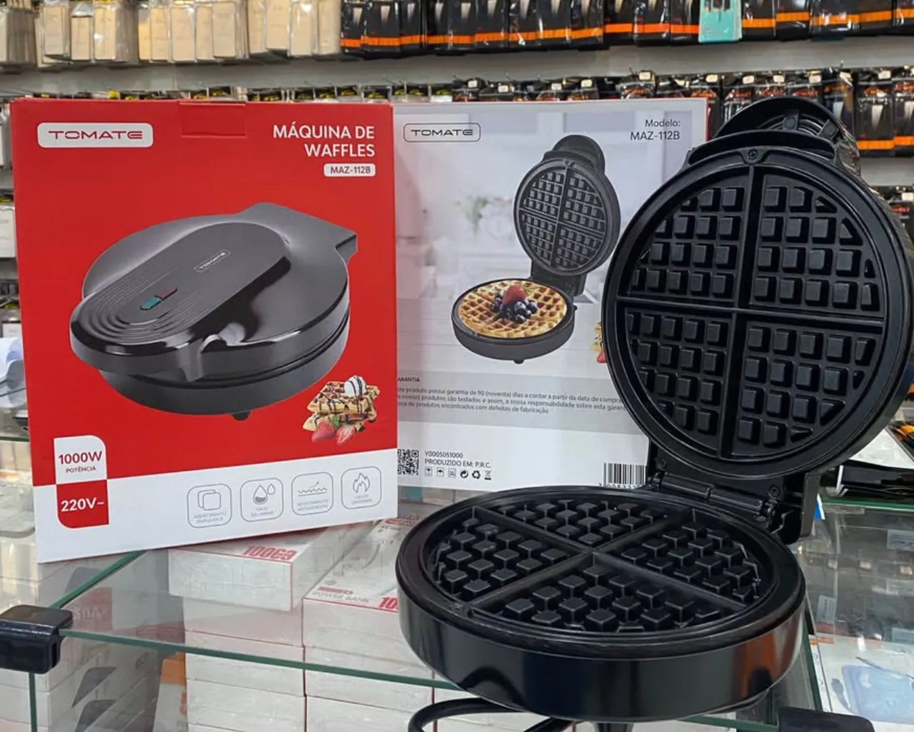 Máquina de Waffles Tomate MAZ-112B - 1000W