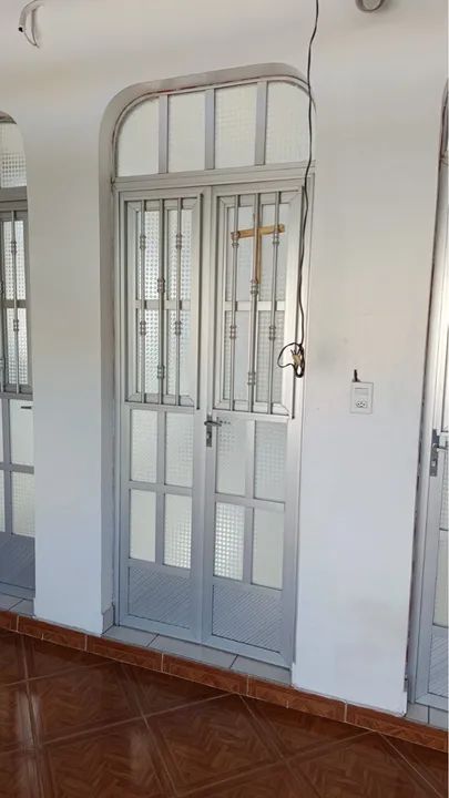 Portas de Alumínio com Vidro - 3 peças - Foto 2