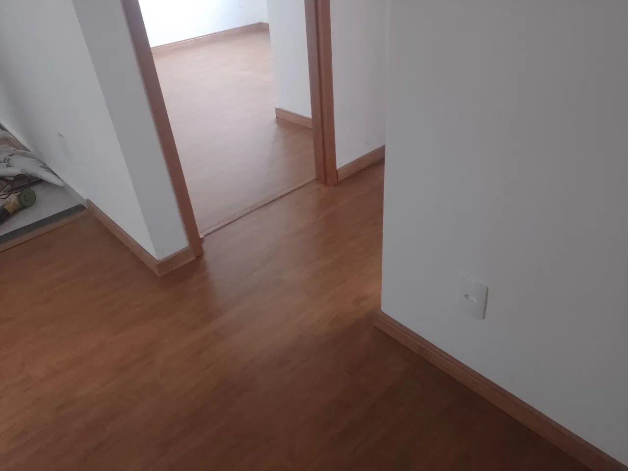 (Colocação) piso laminado e vinilico 