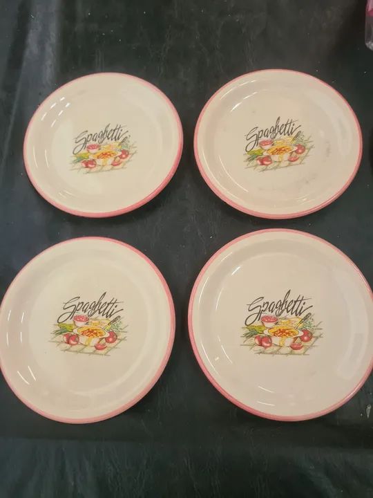 Jogo de 6 pratos de cerâmica Spaghetti