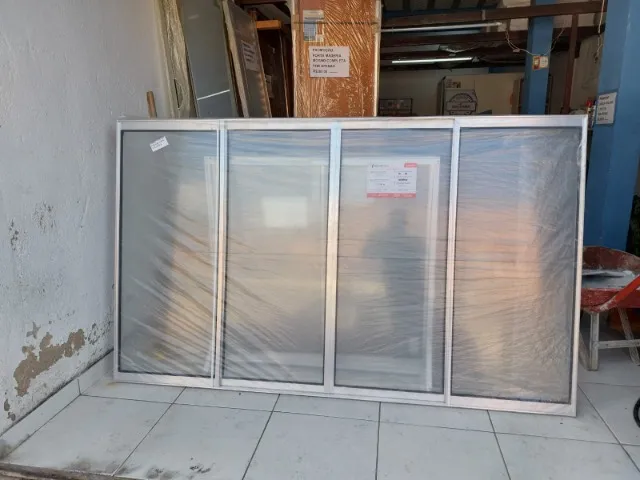 Janela alumínio 1.20x2.00 nova 4 vidros R$ 520,00