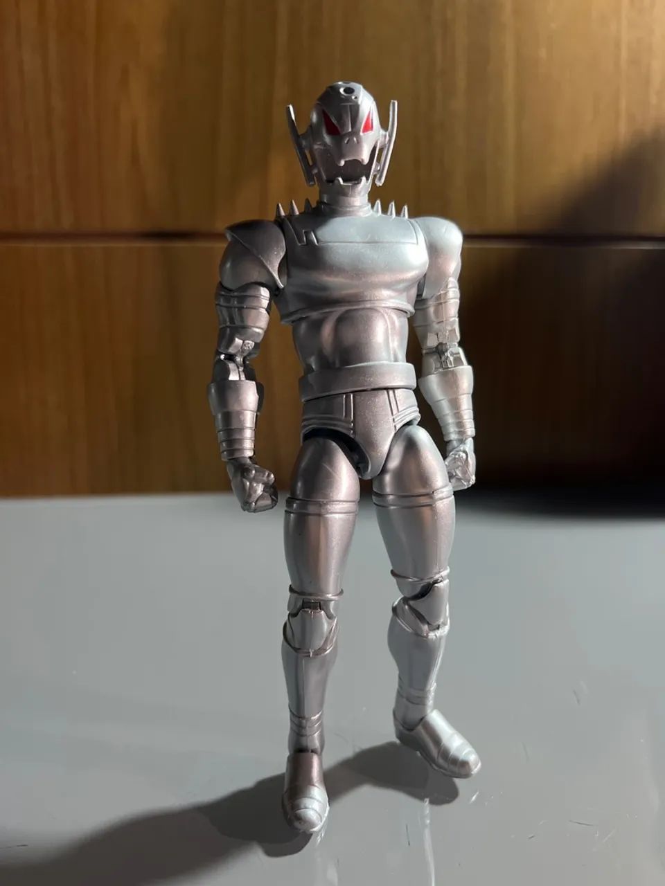 Ultron - Figura de Ação. Marvel legends - Foto 4