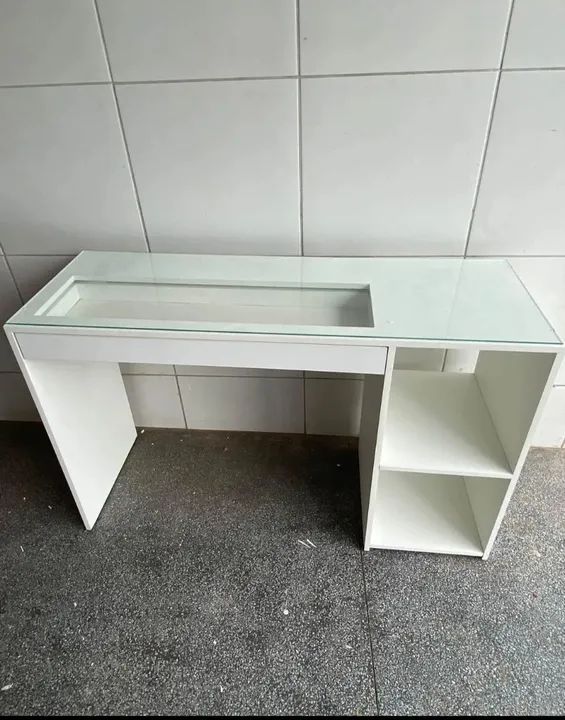 Mesa de Vidro Branca com Gaveta - Foto 2