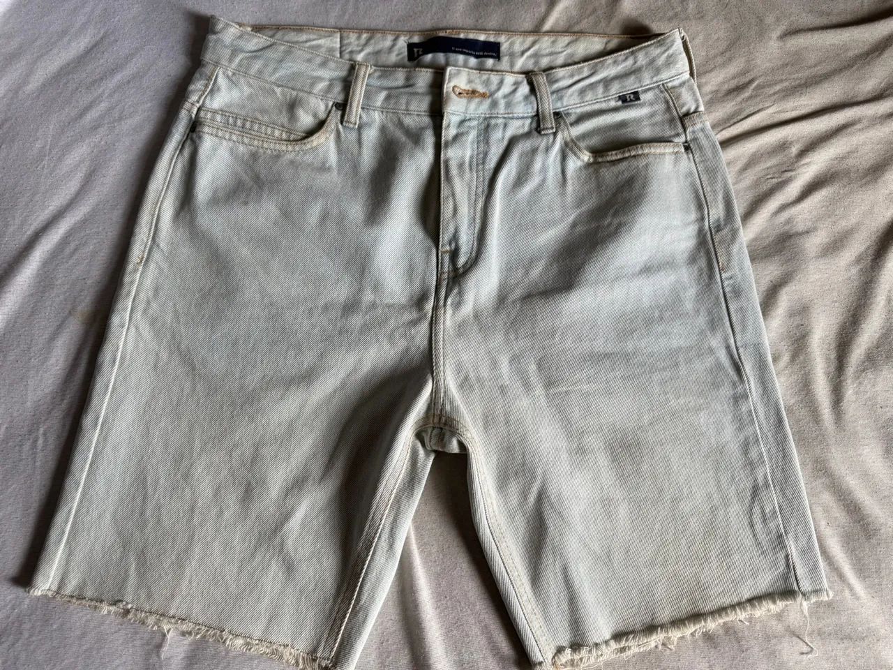 Bermuda jeans Reserva, tamanho:42.