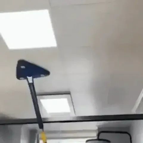 Esfregão triangulo 360°   PAGUE SOMENTE NA ENTREGA  CHEGA EM ATE 24 HORAS EM SUA CASA. - Foto 4