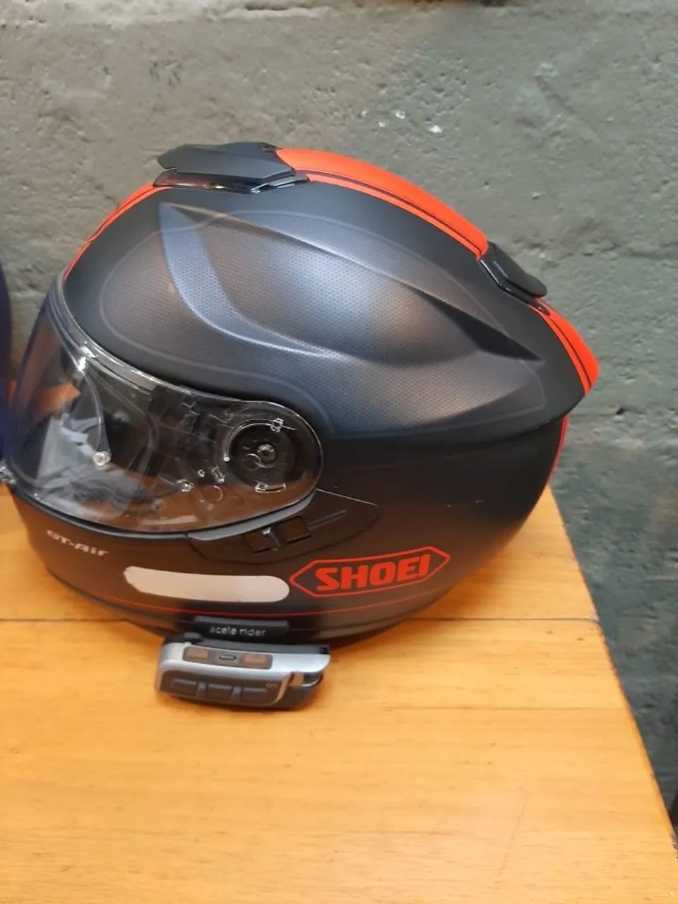 Capacete Moto - Shoei Gt Air  Preto Fosco  e vermelho  tamanho P  -  Peso: 1390g  - Foto 2
