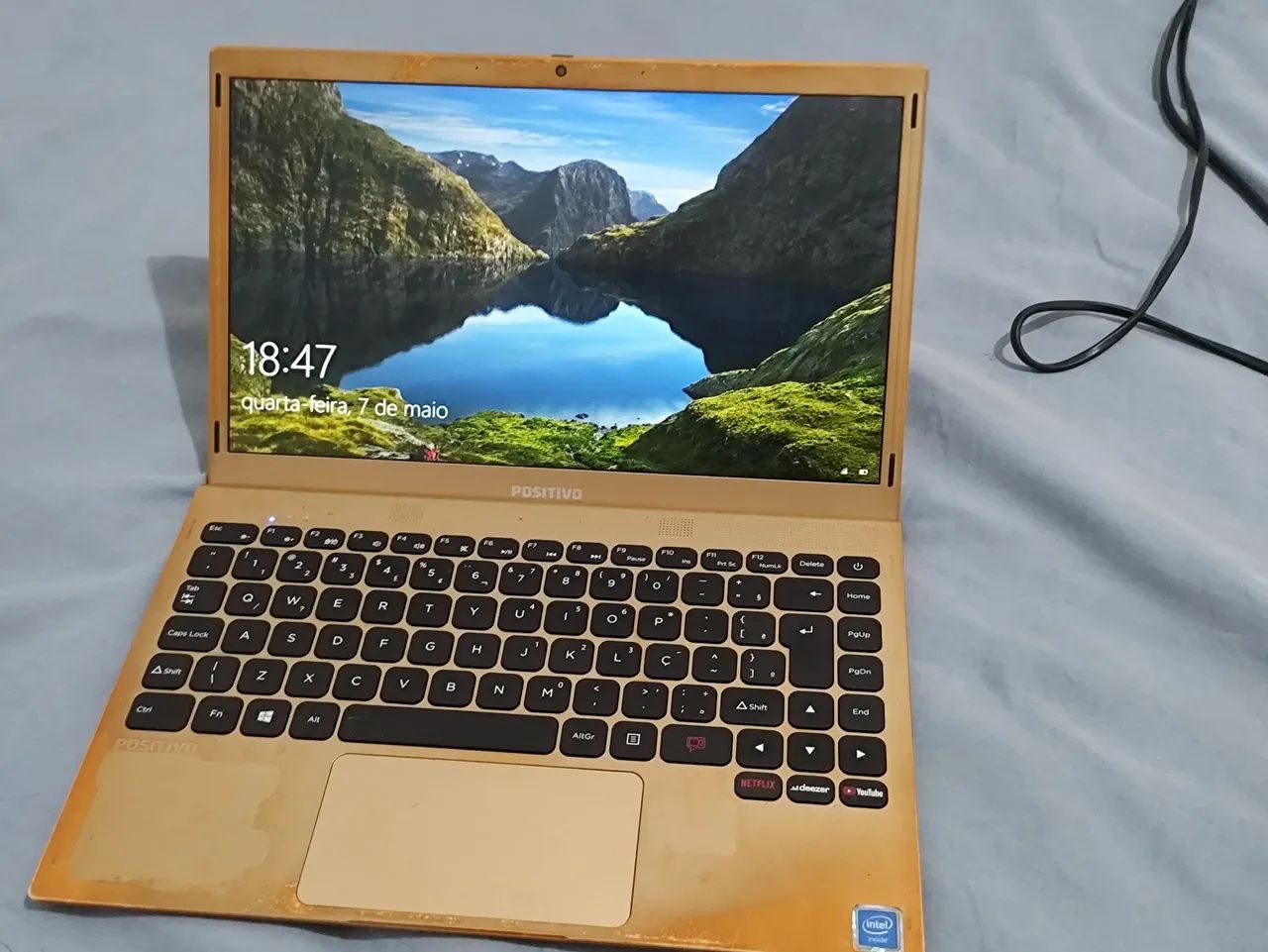 Notebook positivo motion dourado windows 10 