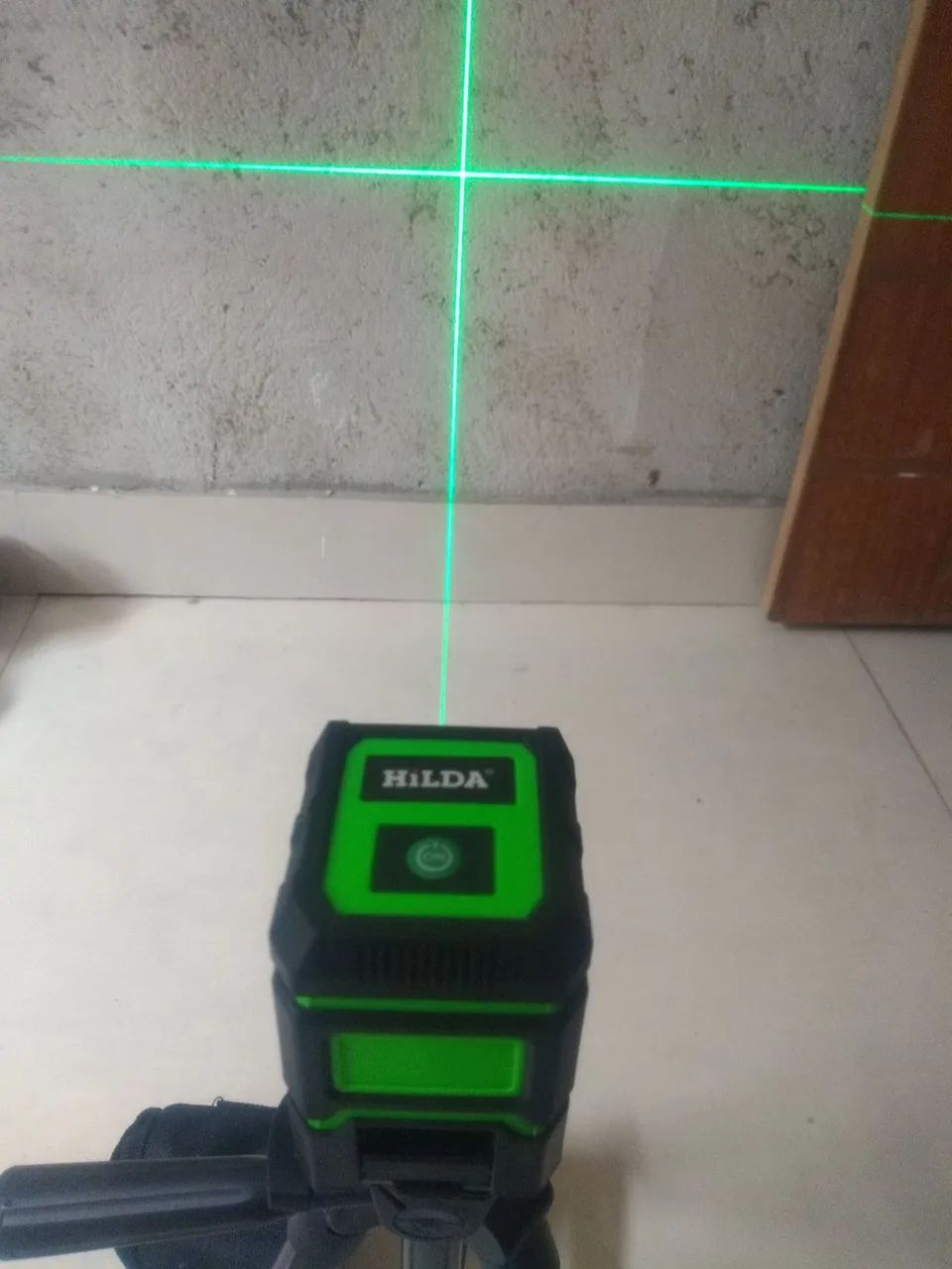 Nível a laser Hilda 2 linhas - Foto 2