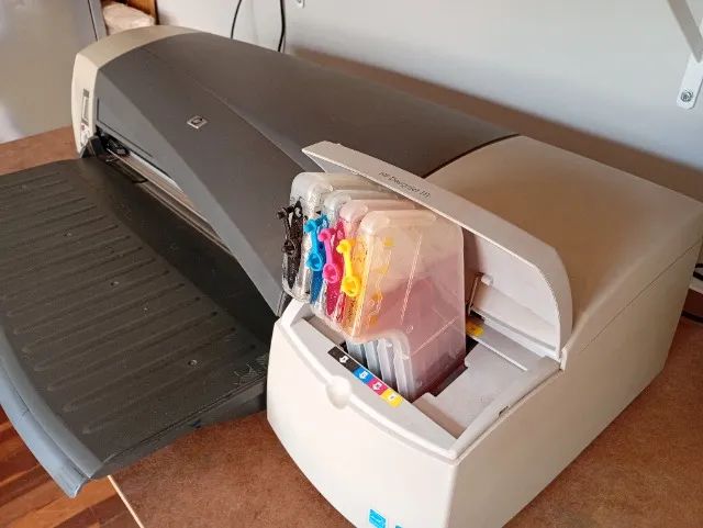 02 (duas) Ploter HP Designjet 111 - Uma perfeita e outra funcionando parcial - Foto 2