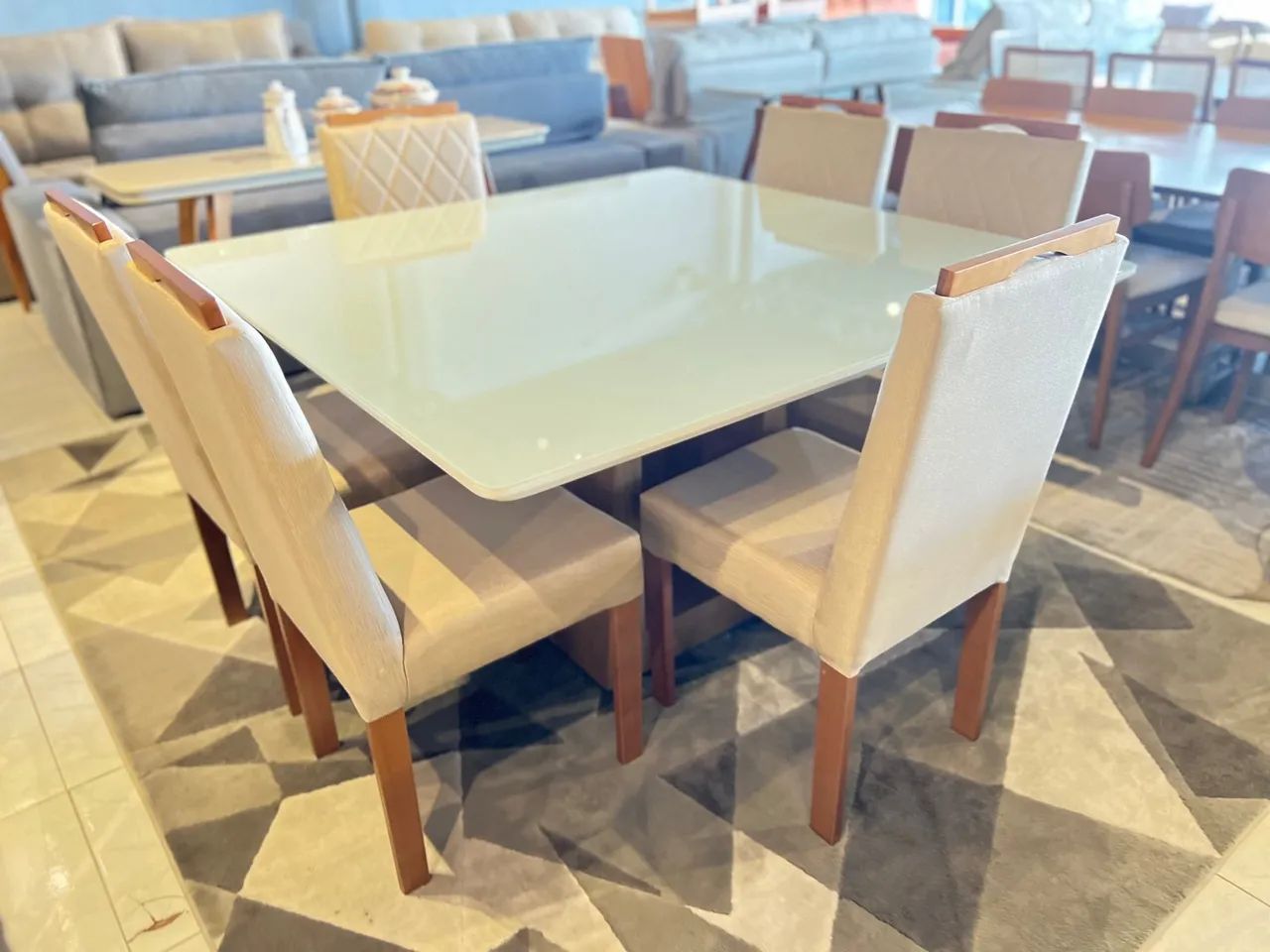 Conjunto de mesa de jantar elegante de madeira  - Foto 3