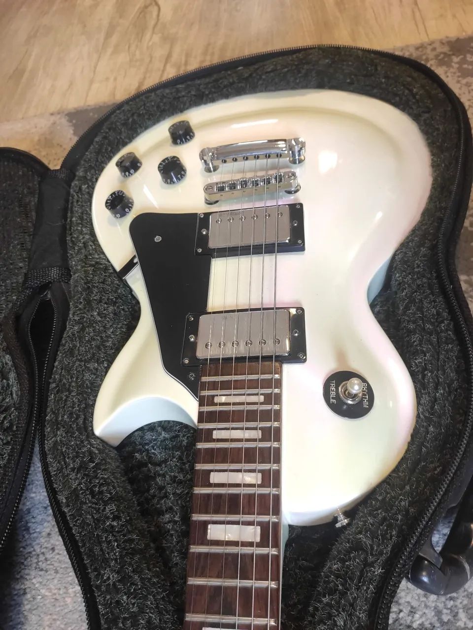 Guitarra Les Paul Mogno wilkson walczakh