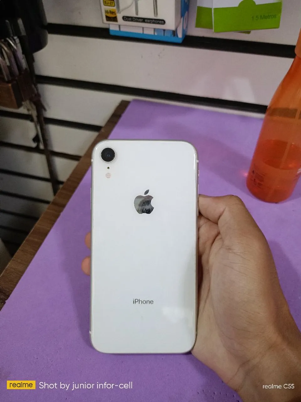 iPhone XR- 128GB