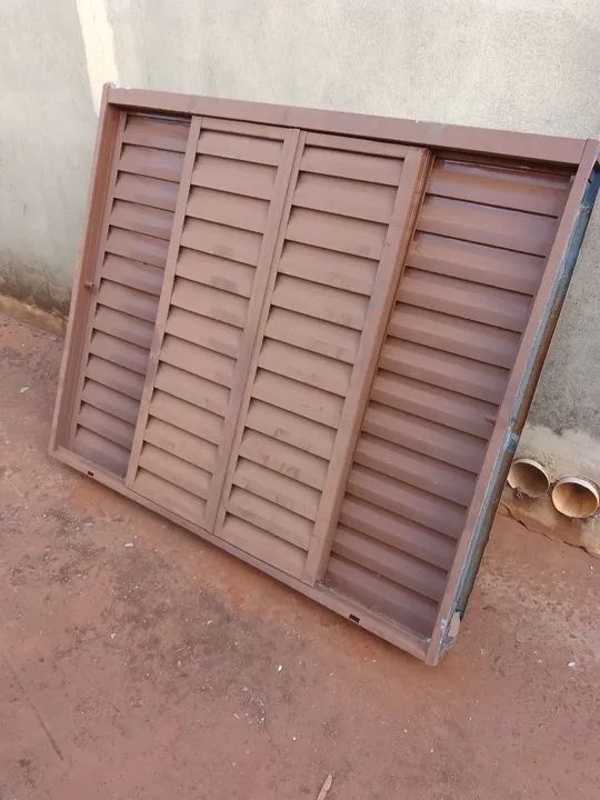 3 janela veneziana 180 cada uma - Foto 3