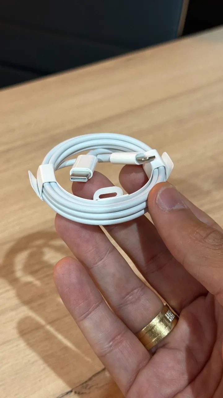 Cabo iPhone Original Apple USB C para Lightning - Novo, sem uso! Até 12x no cartão! - Foto 3