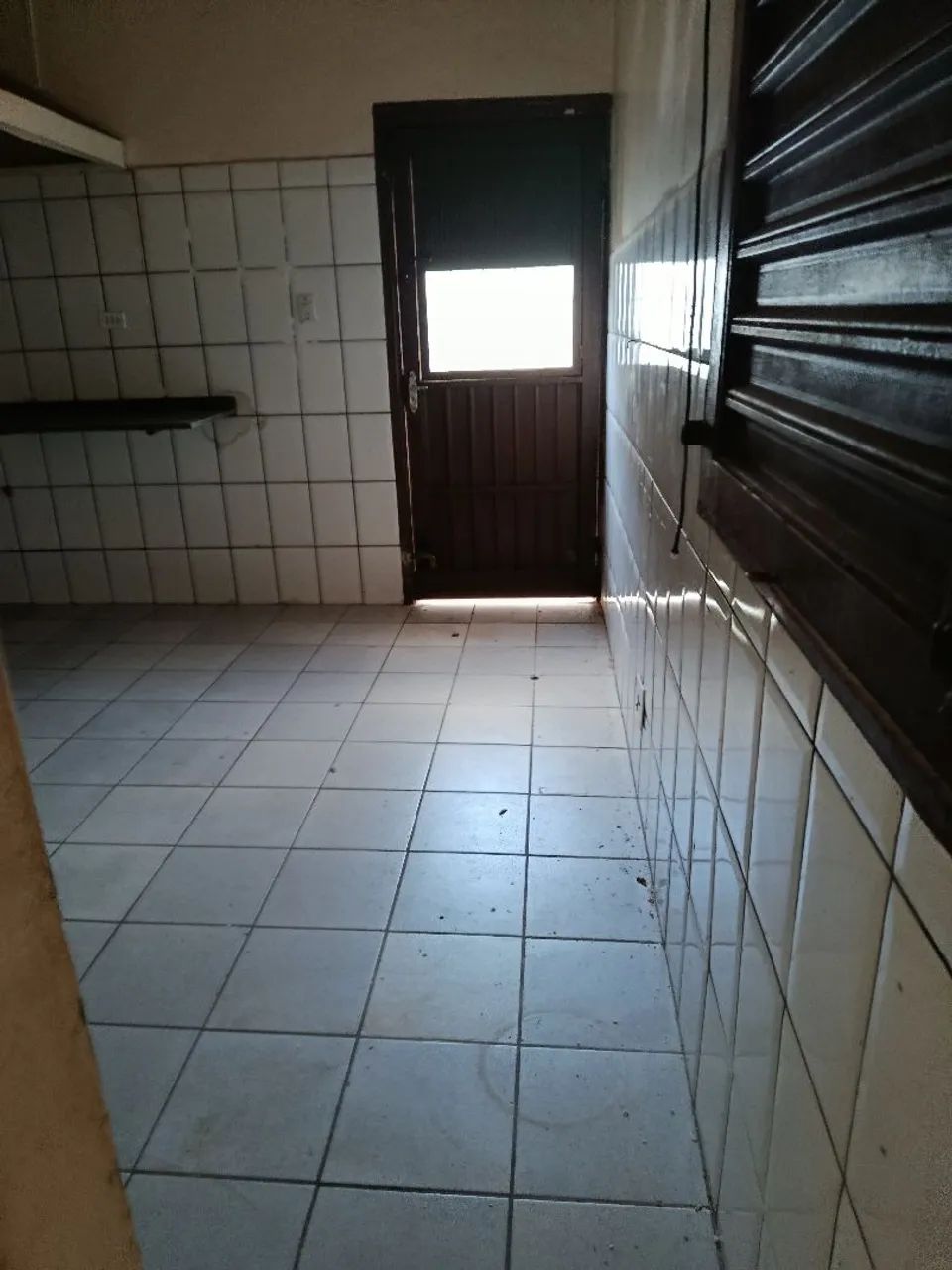 Excelente esquina comercial frente ao condomínio Bahamas no bairro santo Antônio. - Foto 4