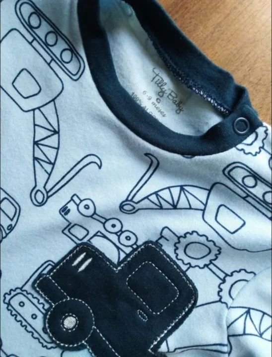 Macacão Bebê Menino -  Carrinhos- seminovo - Foto 3