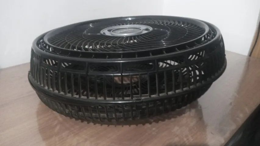 Conjunto Grade Traseira E Dianteira Ventilador Philco Pvt40 (Usado) - Foto 2