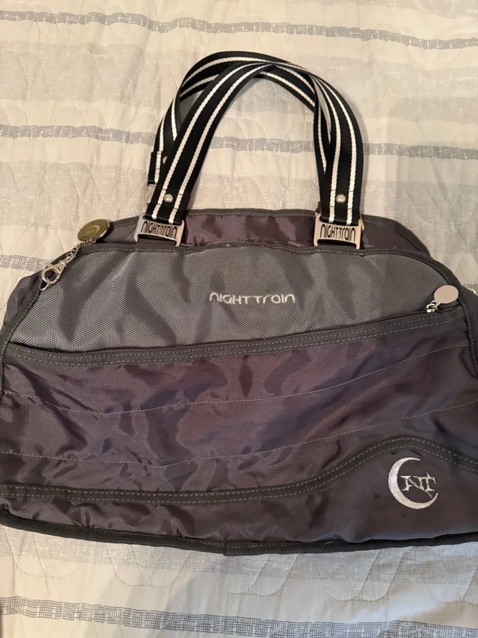 Bolsa Night Train Cinza