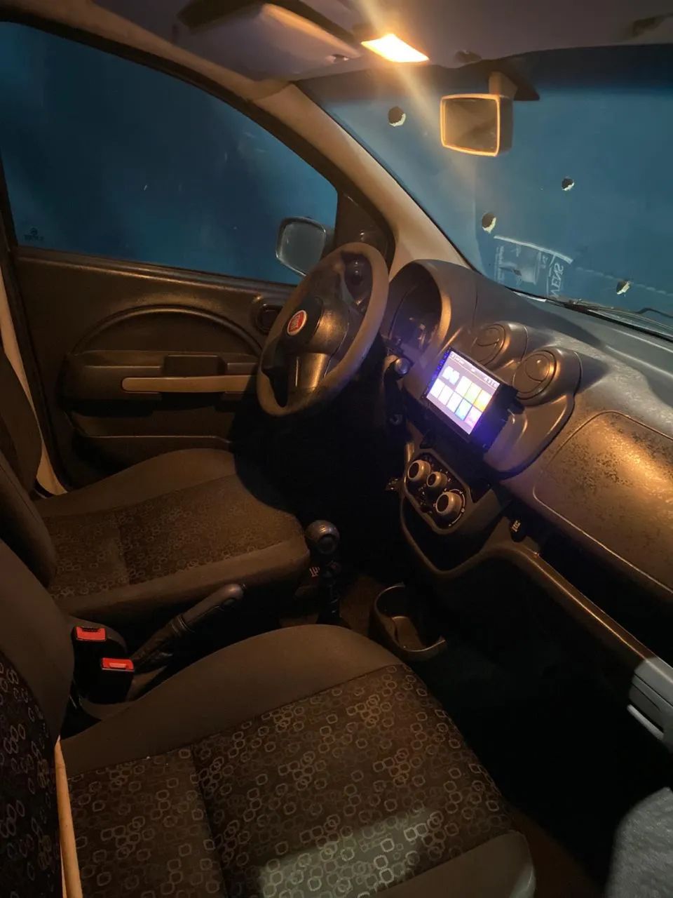 Fiat Uno Vivace Celeb. 1.0 EVO F.flex 8V 5P 2011 - Foto 9