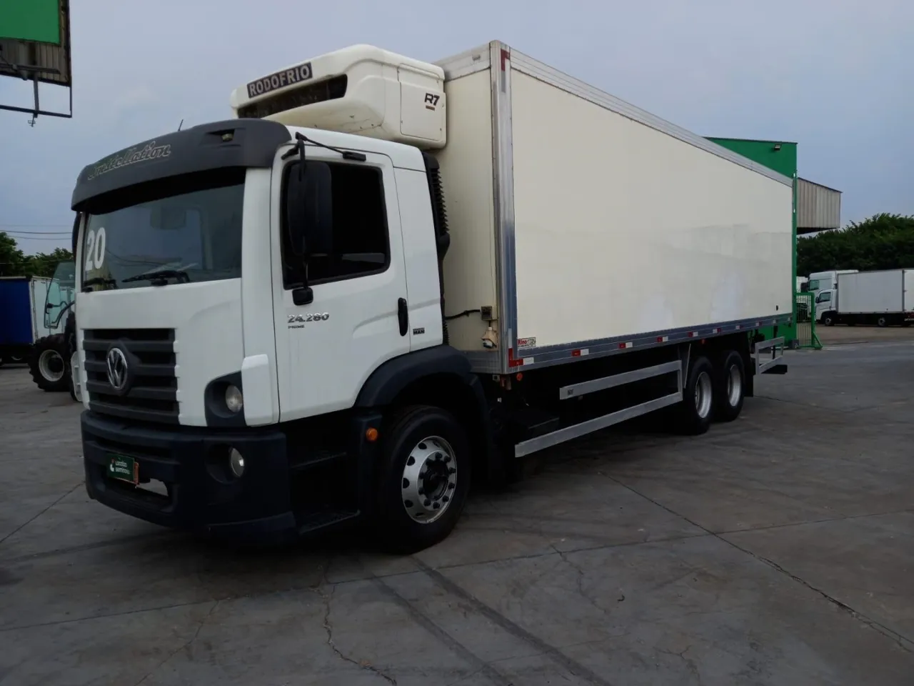 Volkswagen 24.280 2020