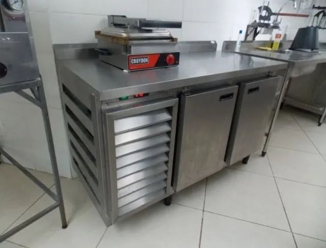 Balcão refrigerado inox