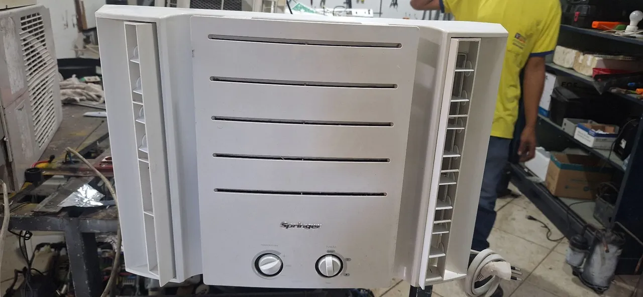 Ar Condicionado Springer 7500 BTUs