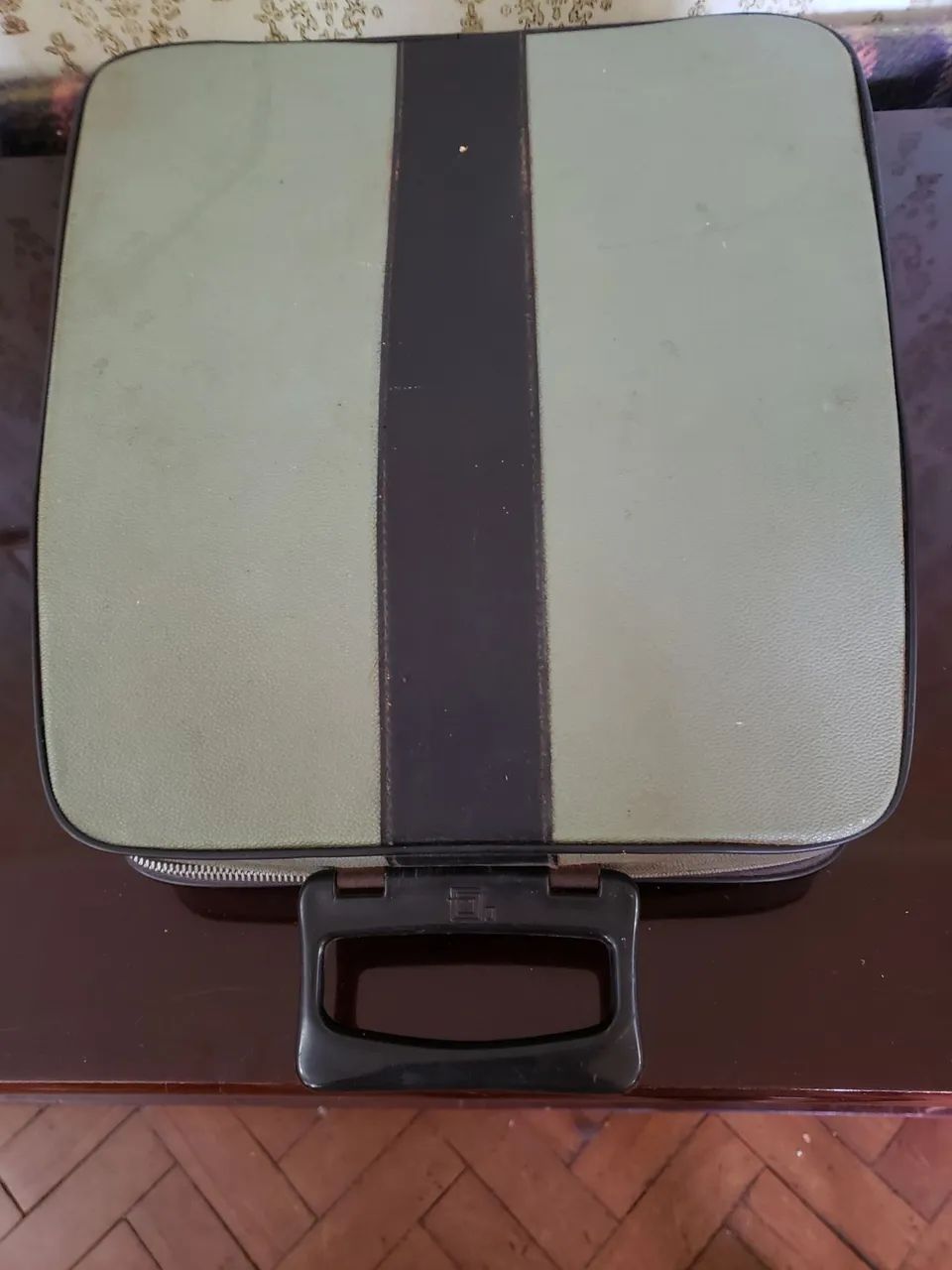 Máquina de escrever Olivetti Lettera 32 - Foto 2