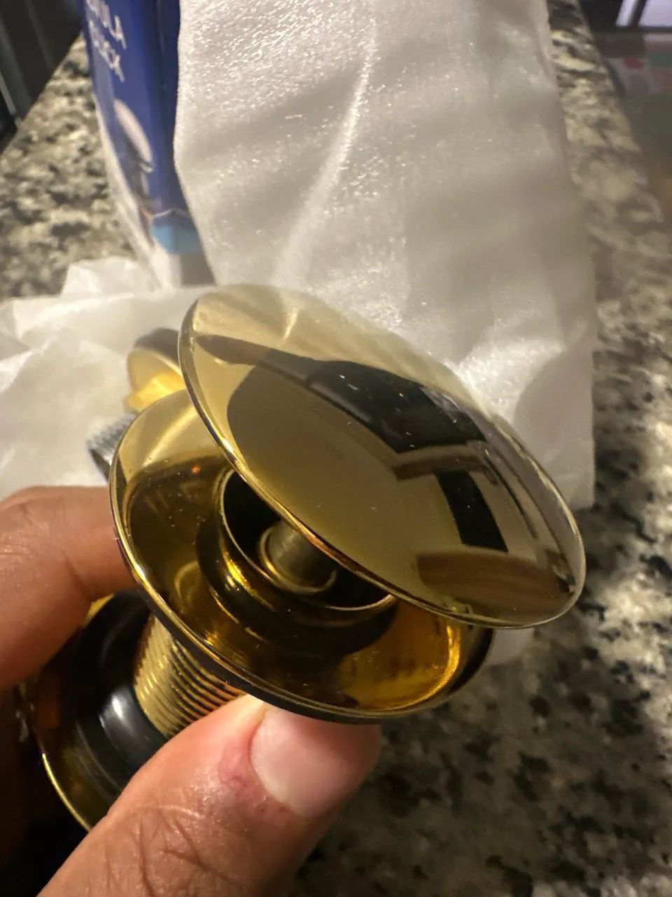 Valvula Click Dourada