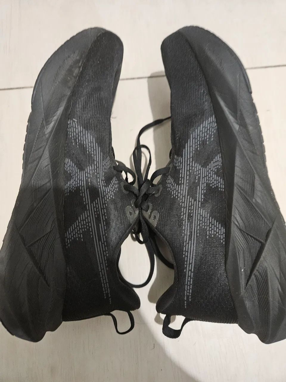 Tênis Asics Novablast 5  - Foto 3