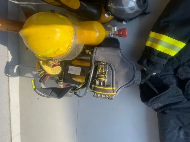LEIA O ANUNCIO- CONJUNTO DE ROUPA DE APROXIMAÇÃO E EPRs. - Foto 5