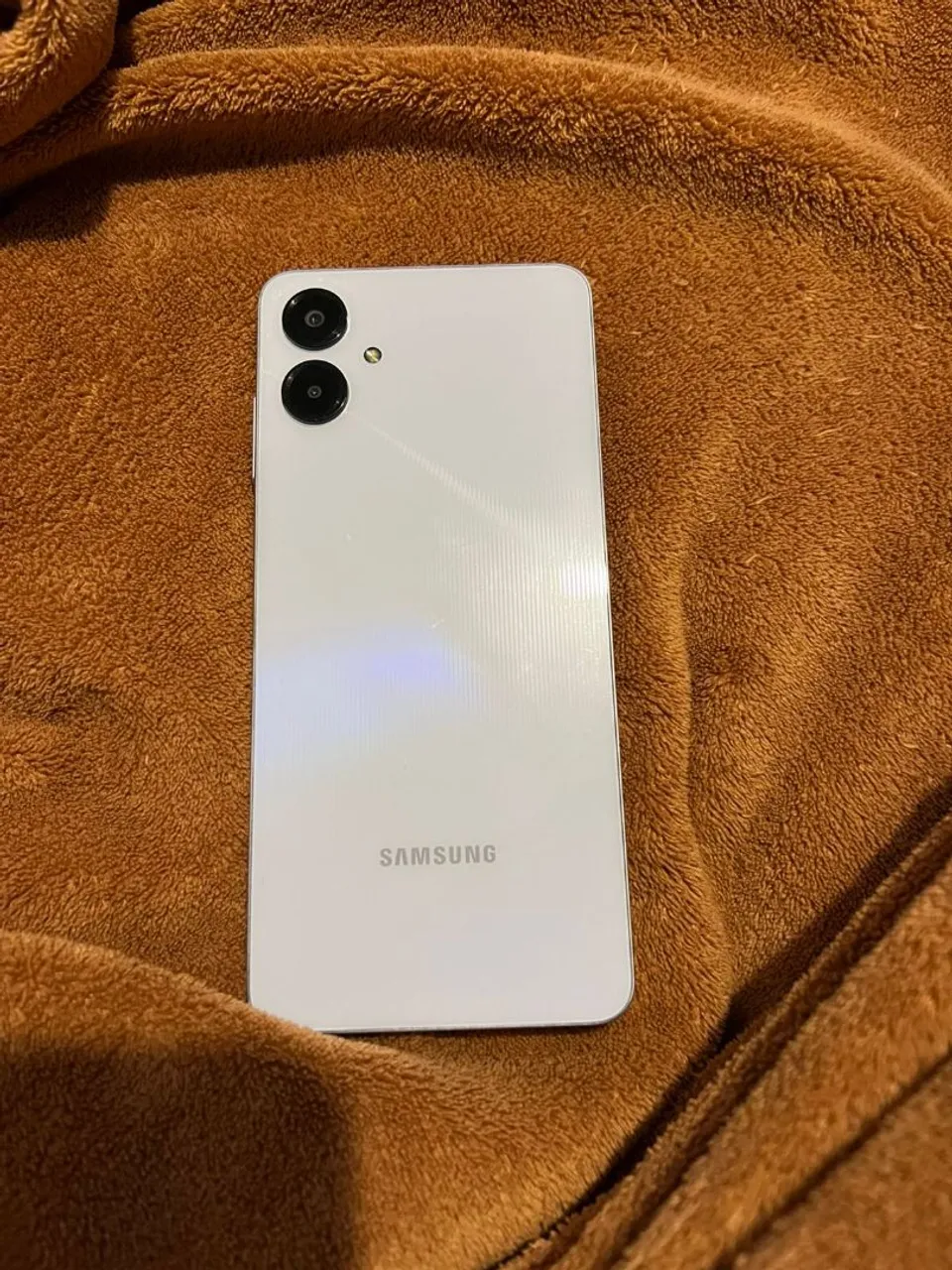 Samsung A06 em estado de novo