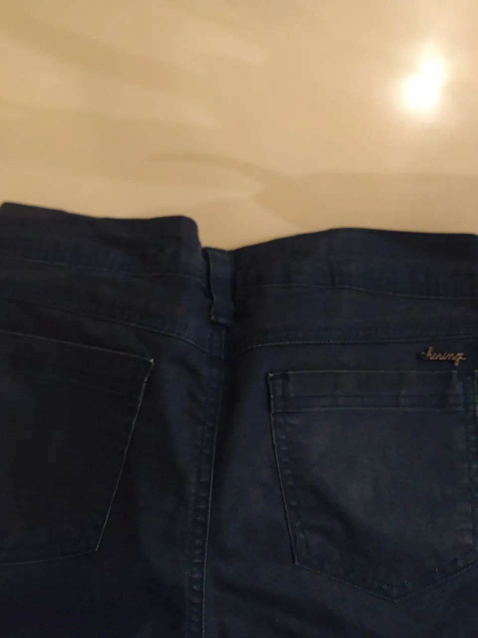 Shorts Jeans  azul encerado da Hering tamanho 38.