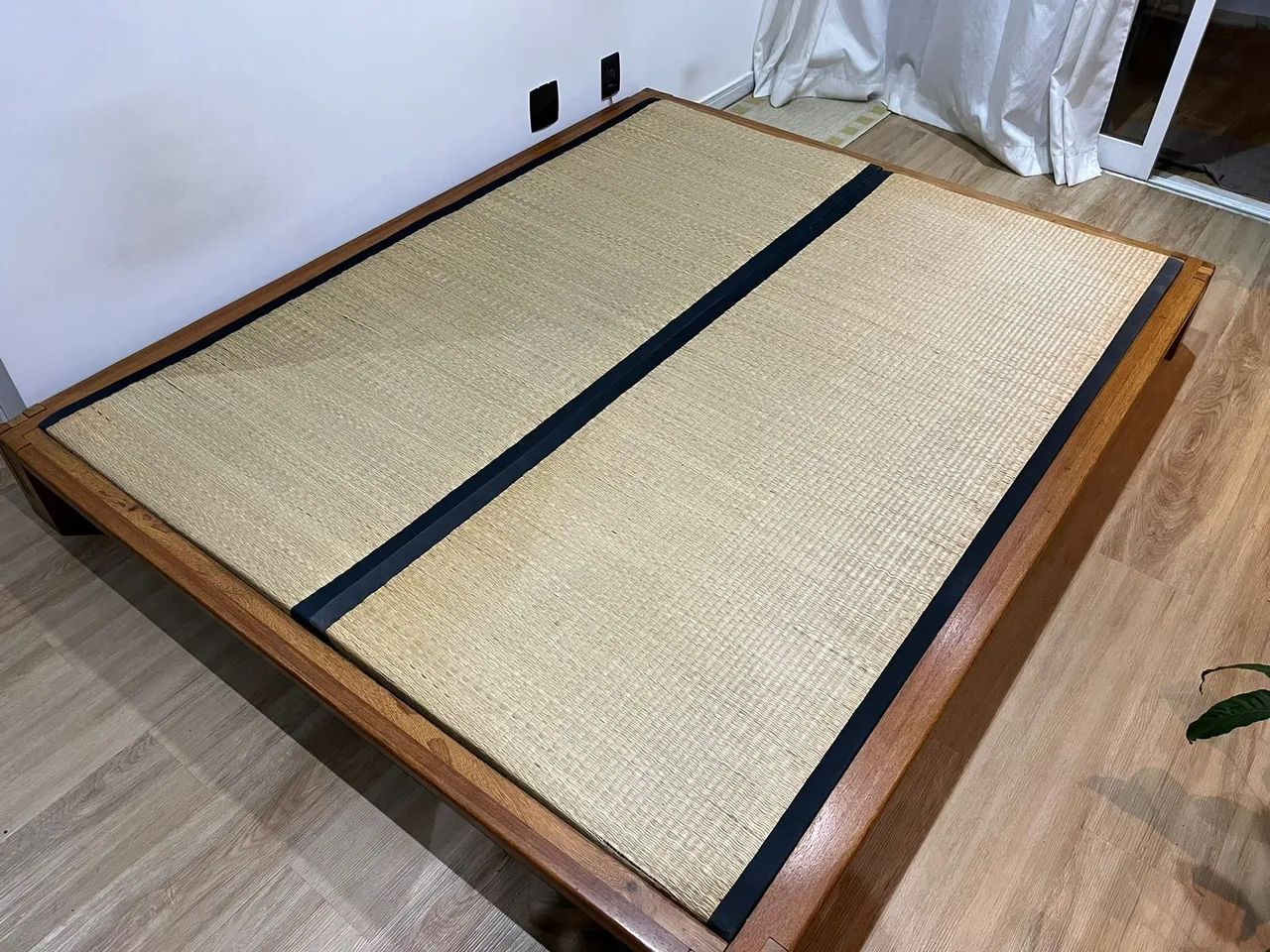 CAMA QUEEN CASAL de encaixe Linha Ethnik com tatames e futon - Foto 2