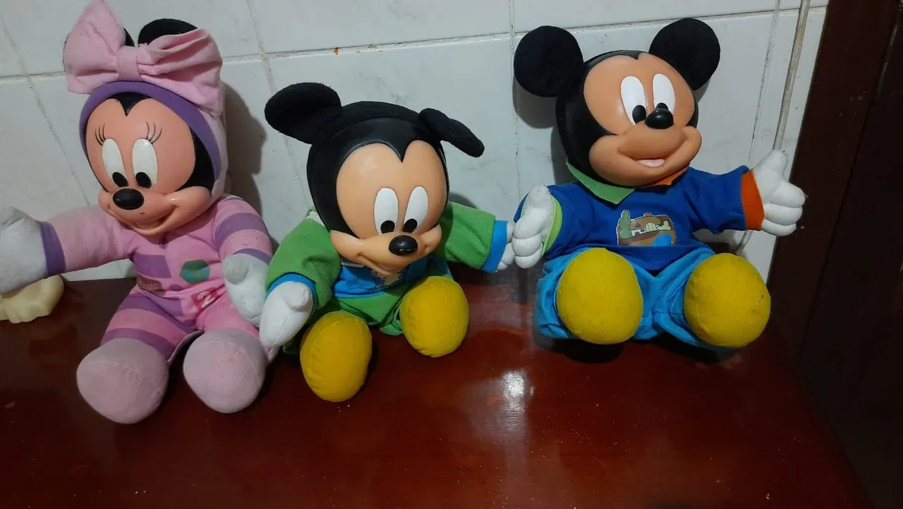 Pelúcias Mickey e Minnie