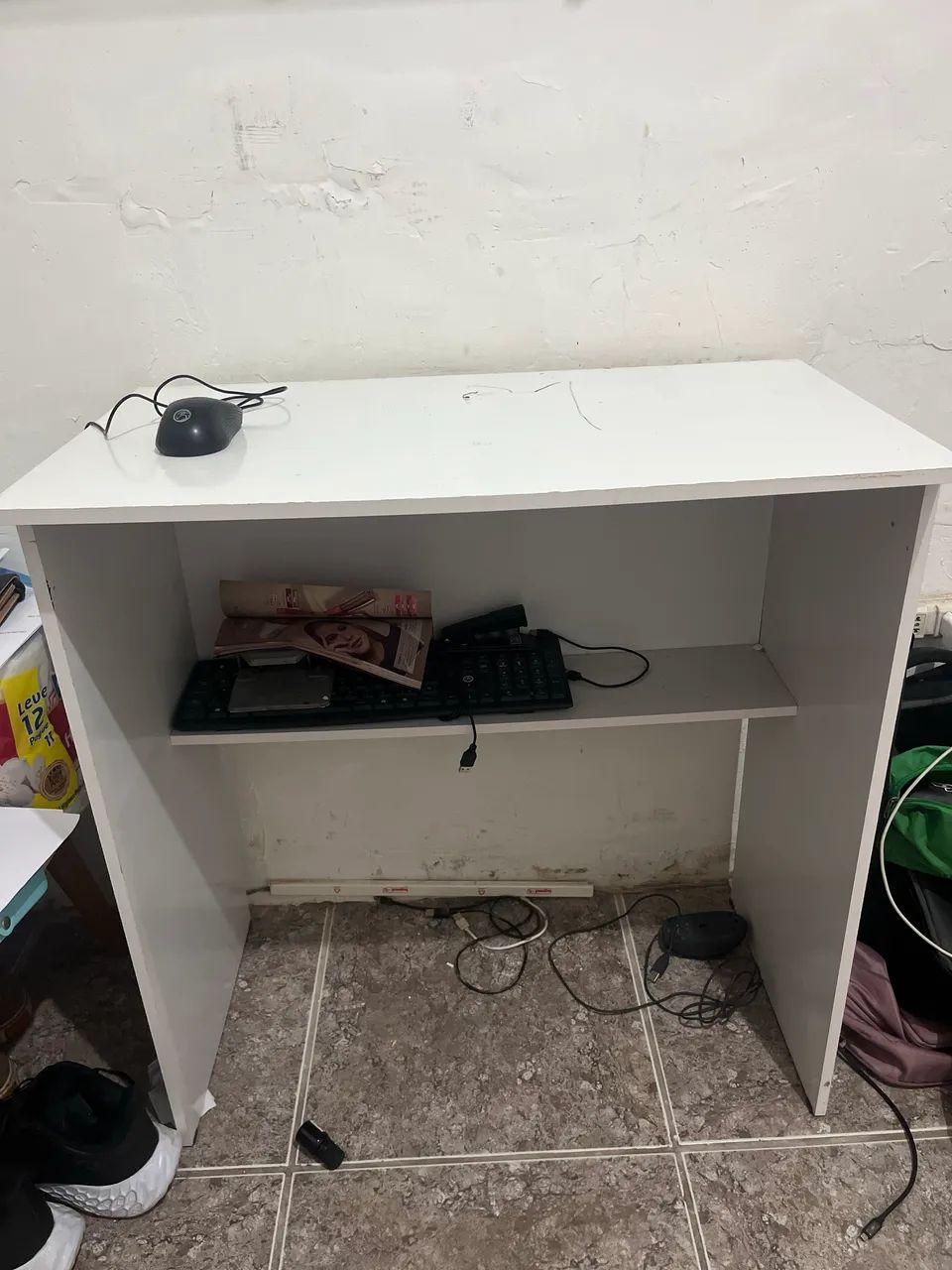 Mesa de computador 64617797536257122