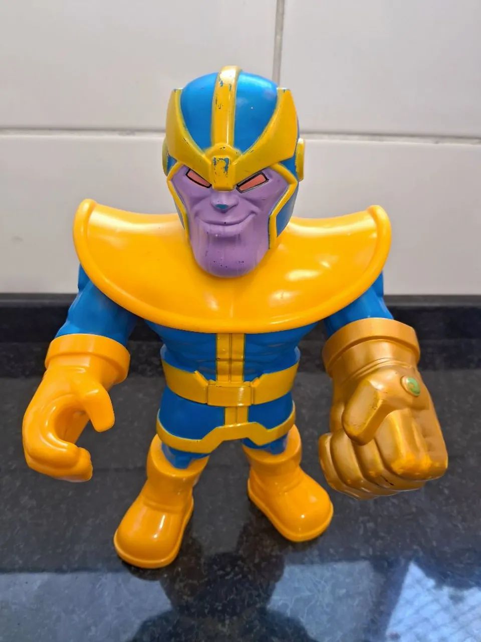 Boneco Mega Migthies Marvel Thanos Hasbro  - Foto 3