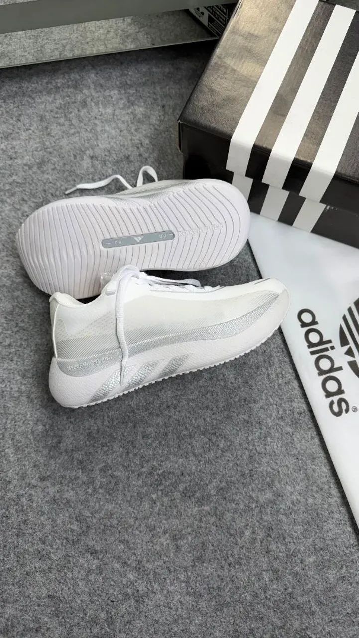 Adidas hyperboost  - Foto 2