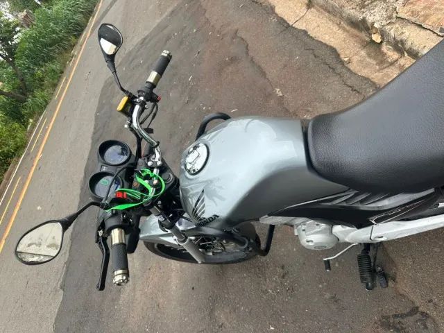 Locação de motos - Fan 150 ESID - Foto 4