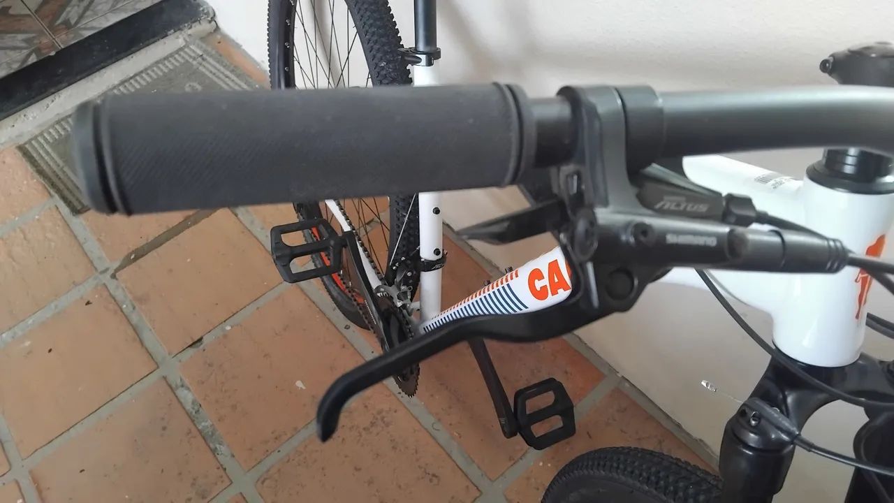Oportunidade,  bicicleta nova, com excelentes  componentes.  - Foto 2