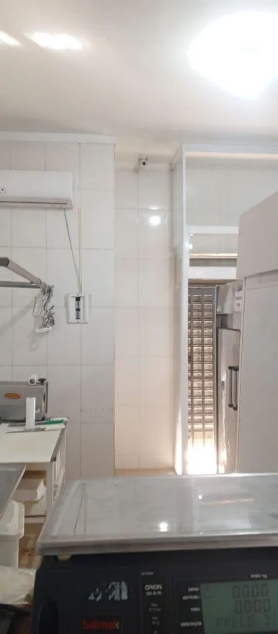 Açougue com todos os maquinarios - Foto 2