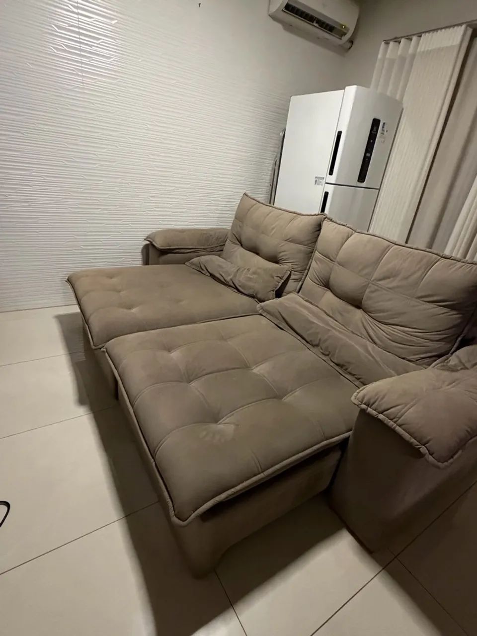 Sofá Retrátil e Reclinável 2 Lugares - Cinza - 2,60m - Foto 2